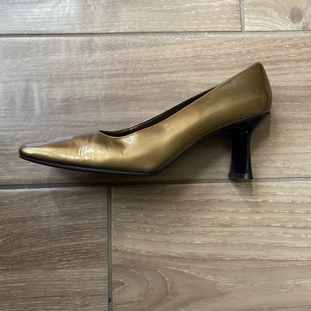 Stuart Weitzman Metallic Gold Block Heel Square T… - image 2